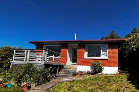 Photo of property in 5 Church Hill Road, Green Island, Dunedin, 9018