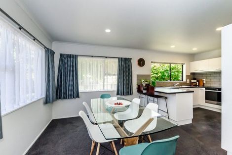 Photo of property in 6 Hemi Street, Waikanae, 5036