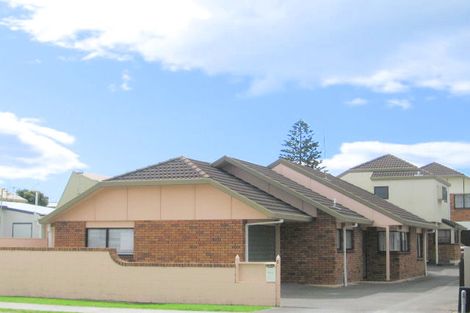 Photo of property in 41c Maunganui Road, Mount Maunganui, 3116