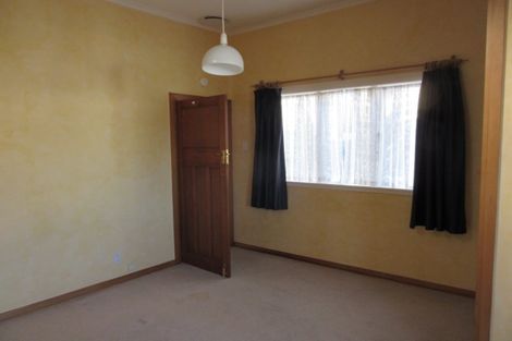 Photo of property in 21 Milton Street, Berhampore, Wellington, 6023