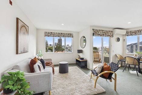 Photo of property in Winslow Apartments, 12/2 Ohiro Road, Aro Valley, Wellington, 6021