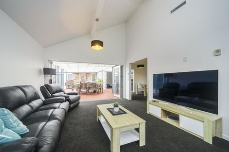 Photo of property in 30 Terry Crescent, Milson, Palmerston North, 4414
