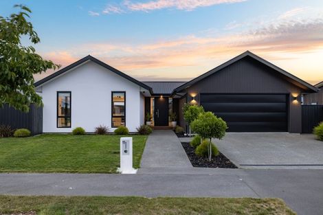 Photo of property in 11 Letitia Street, Burwood, Christchurch, 8083