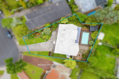 Photo of property in 5 Tatyana Place, Massey, Auckland, 0614