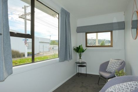 Photo of property in 19 Osmond Street, South Dunedin, Dunedin, 9012