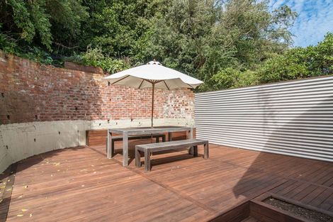 Photo of property in 74 Para Street, Miramar, Wellington, 6022