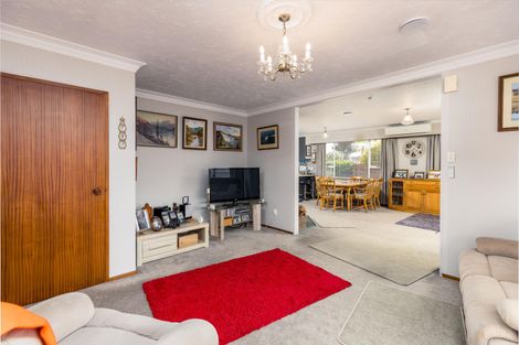 Photo of property in 11 Oxford Street, Waimate, 7924