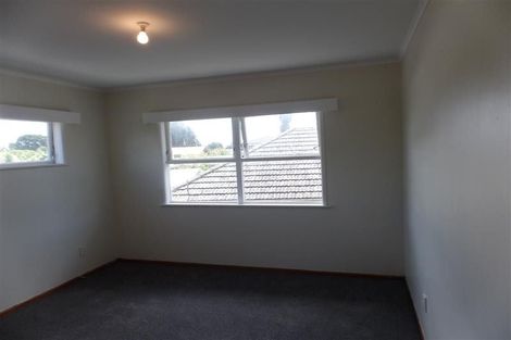Photo of property in 17 Skipton Street, Mangere East, Auckland, 2024
