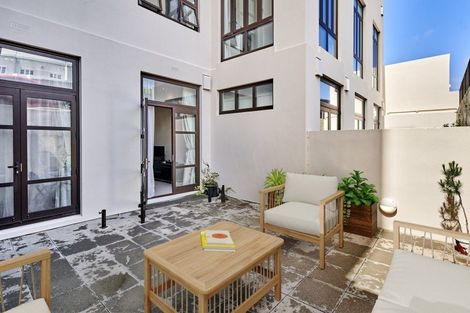 Photo of property in 33/254 Willis Street, Te Aro, Wellington, 6011