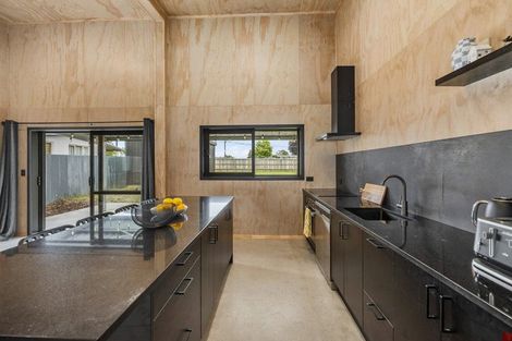 Photo of property in 24 Rangatira Drive, Mangakino, 3421