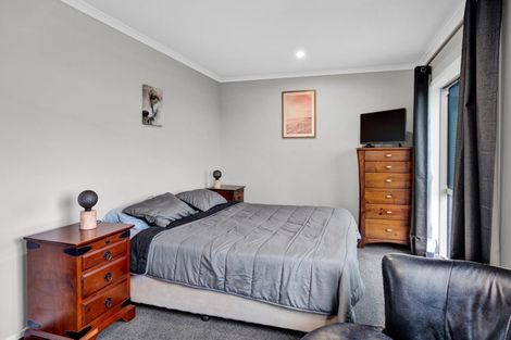 Photo of property in 34 Hickey Place, Opunake, 4616