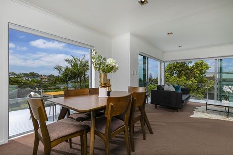 Photo of property in 1/40 Beulah Avenue, Rothesay Bay, Auckland, 0630