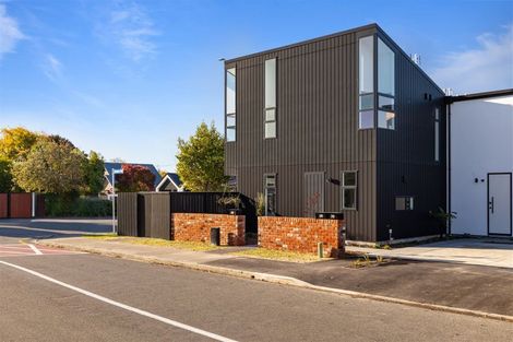 Photo of property in 1/90 Browns Road, St Albans, Christchurch, 8014