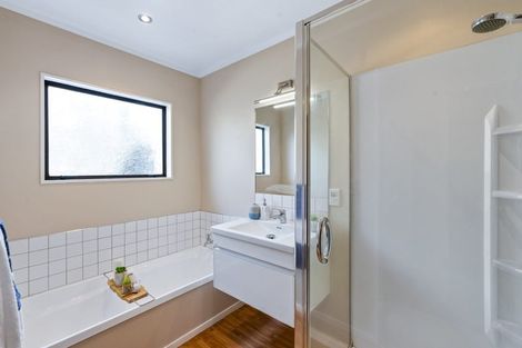 Photo of property in 176 Matai Road, Raumati Beach, Paraparaumu, 5032