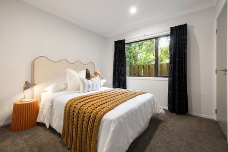 Photo of property in 82 Grey Street, Cambridge, 3434