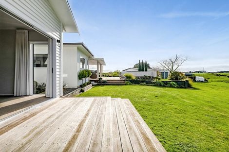 Photo of property in 71 Hursthouse Road, Tarurutangi, New Plymouth, 4372