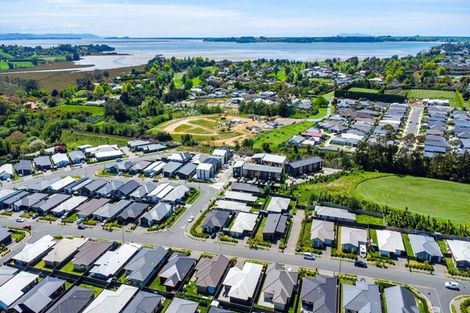 Photo of property in 106 Sentinel Avenue, Omokoroa, 3114
