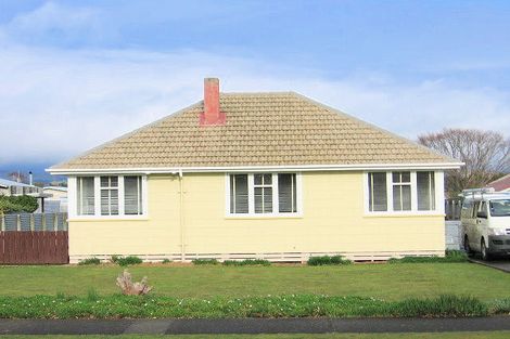 Photo of property in 118 Limbrick Street, Terrace End, Palmerston North, 4410