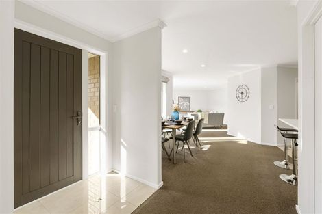 Photo of property in 275 Dixon Road, Fitzroy, Hamilton, 3206