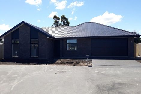 Photo of property in 8 Oscar Lane, Rolleston, 7615