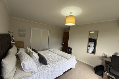 Photo of property in 61 Karina Road, Merrilands, New Plymouth, 4312