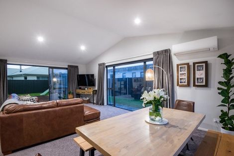 Photo of property in 38 Anderton Crescent, Mosgiel, 9024