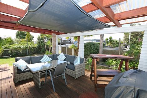 Photo of property in 223a Ocean Road, Whangamata, 3620