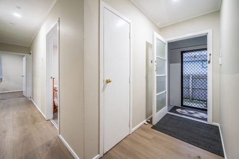 Photo of property in 3 Fleming Street, Manurewa East, Auckland, 2102