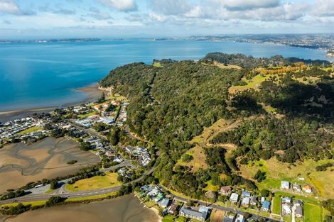 Photo of property in 18 Weranui Road, Waiwera, Orewa, 0994