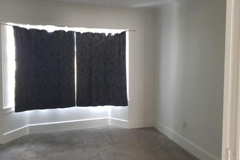 Photo of property in 1/170 Main North Road, Redwood, Christchurch, 8051