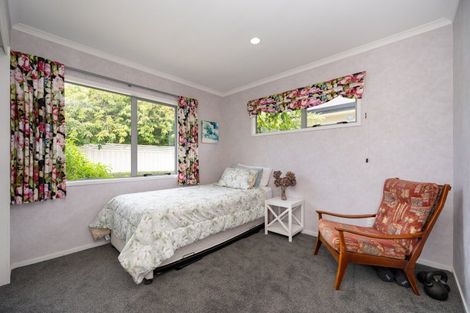 Photo of property in 117 Mcleod Street, Camberley, Hastings, 4120