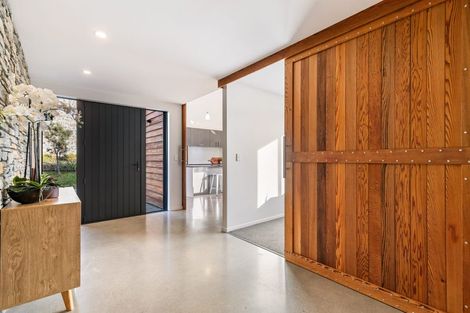 Photo of property in 4 Aberdare Court, Jacks Point, Queenstown, 9371