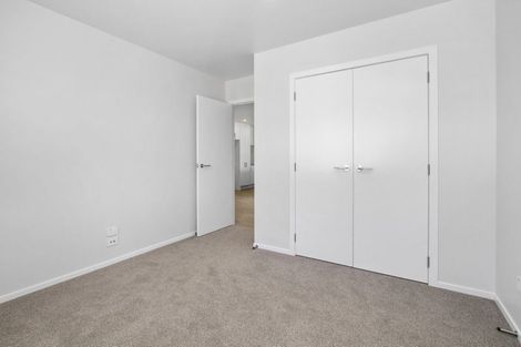 Photo of property in 2/16 Betley Crescent, Fairview Downs, Hamilton, 3214