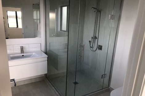 Photo of property in 65 Hayfield Way, Karaka, Papakura, 2113