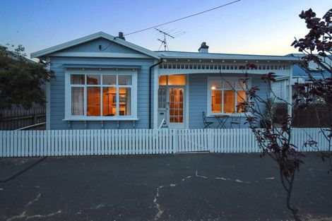 Photo of property in 25 Young Street, Saint Kilda, Dunedin, 9012