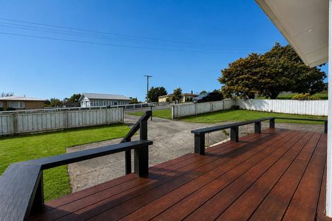 Photo of property in 18 Kimihia Road, Huntly, 3700