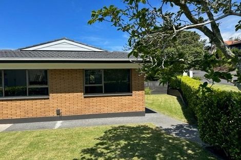 Photo of property in 1/51 Prospect Terrace, Milford, Auckland, 0620