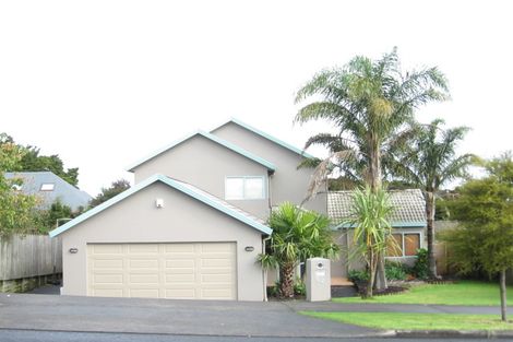 Photo of property in 52 Wairere Road, The Gardens, Auckland, 2105