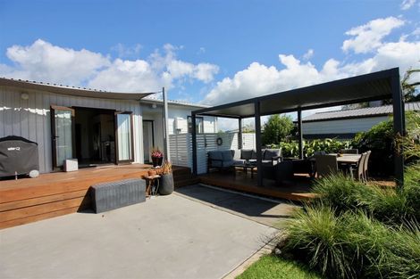 Photo of property in 107 Cook Drive, Whitianga, 3510