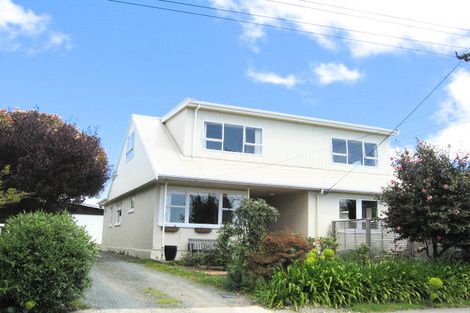 Photo of property in 12 Newall Avenue, Stoke, Nelson, 7011