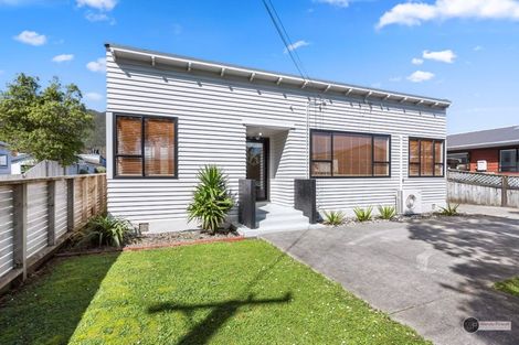 Photo of property in 9a Fergusson Street, Waterloo, Lower Hutt, 5011