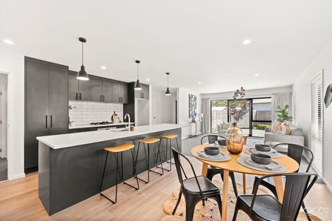 Photo of property in 33c Gemstone Drive, Birchville, Upper Hutt, 5018