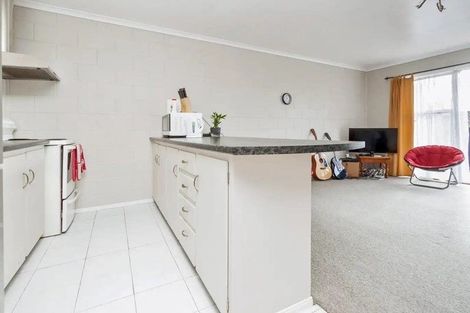 Photo of property in 3/30 Ferndale Road, Mount Wellington, Auckland, 1060