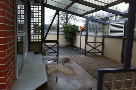 Photo of property in 4 Haynes Avenue, Upper Riccarton, Christchurch, 8041