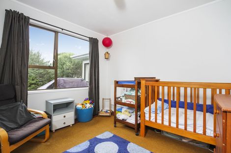 Photo of property in 13 Luanda Drive, Ranui, Auckland, 0612