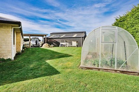 Photo of property in 56 Sunrise Drive, Seaward Bush, Invercargill, 9812