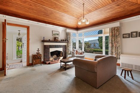 Photo of property in 11 Howard Street, Macandrew Bay, Dunedin, 9014