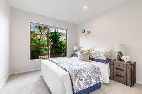 Photo of property in 211 Glamorgan Drive, Torbay, Auckland, 0630