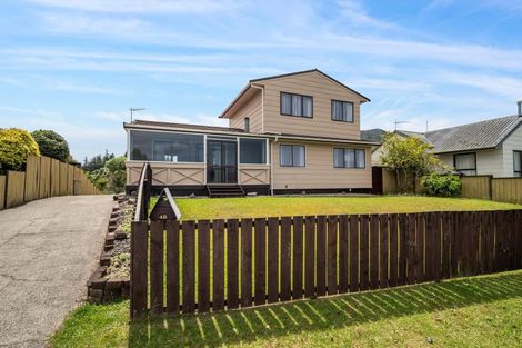 Photo of property in 48 Blomfield Street, Pukehangi, Rotorua, 3015