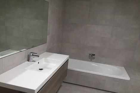 Photo of property in 92 Matairangi Avenue, Totara Heights, Auckland, 2105